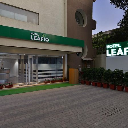 Hotel Leafio-Near Airport Мумбаї Екстер'єр фото