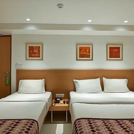 Hotel Leafio-Near Airport Мумбаї Екстер'єр фото