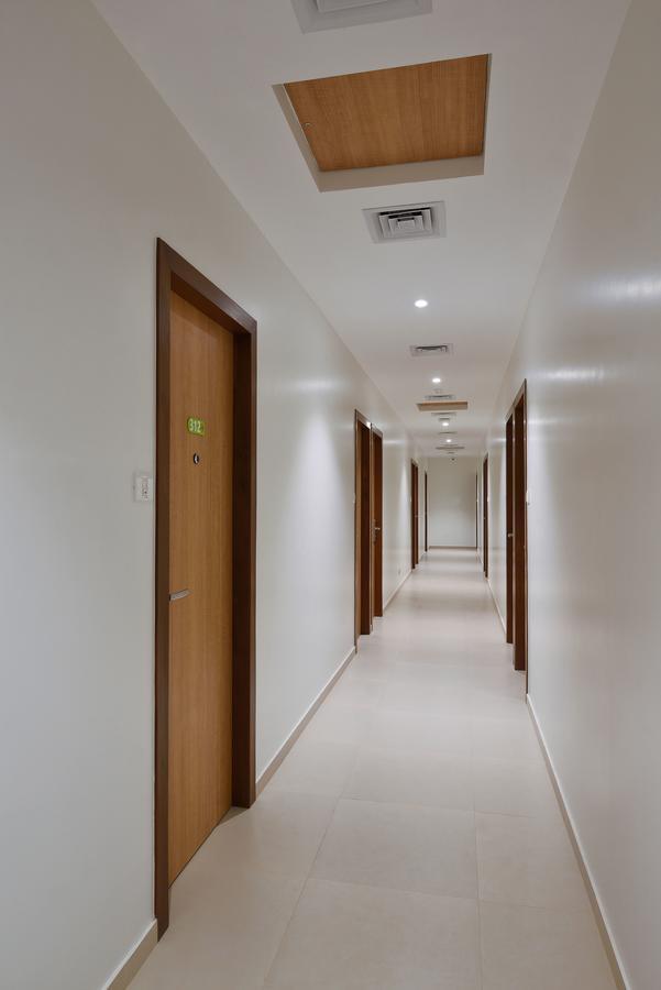Hotel Leafio-Near Airport Мумбаї Екстер'єр фото